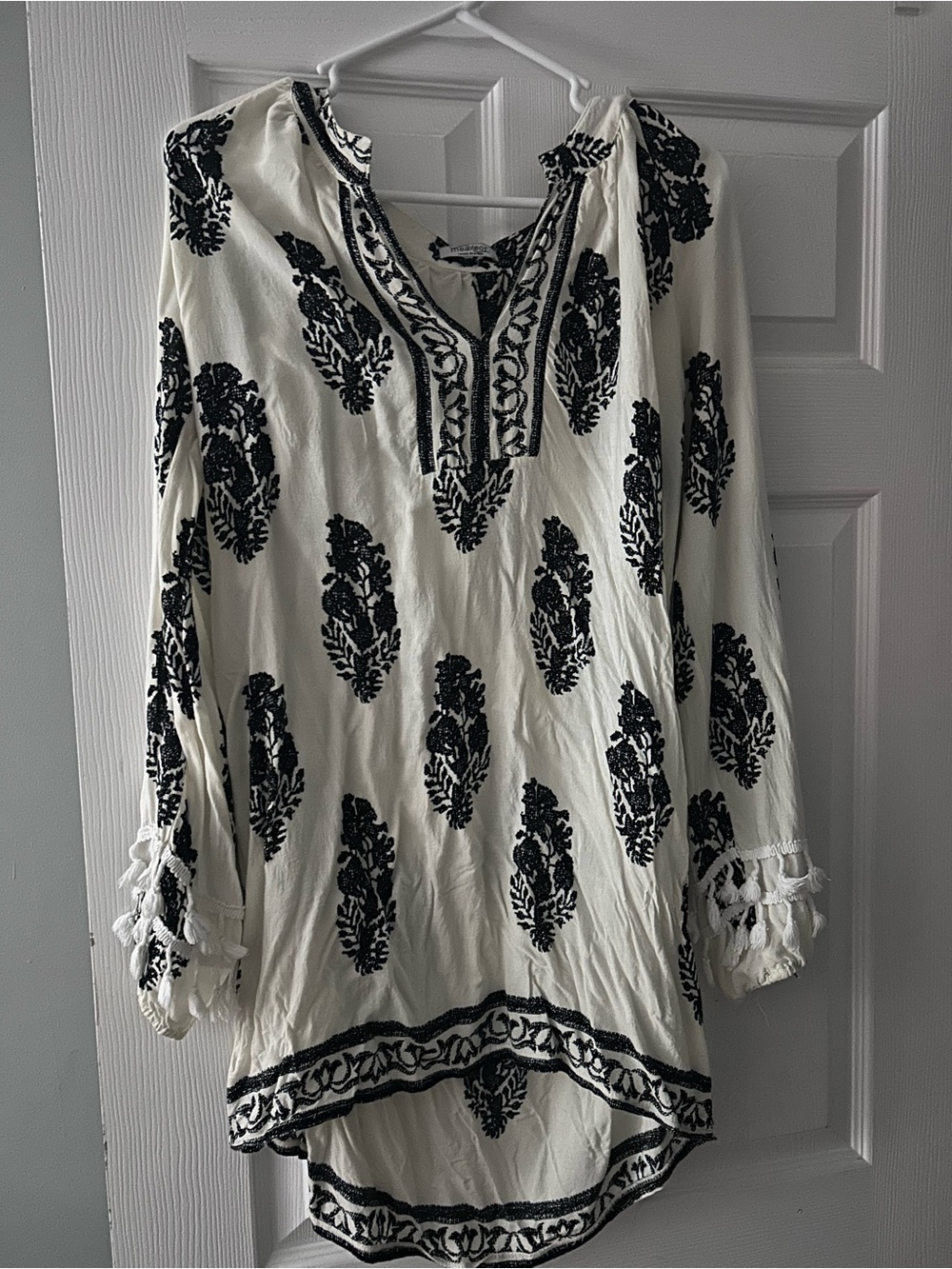 Boho Embroidered V-Neck Tunic Top - Cream with Black Motifs